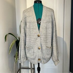 BP Soft Gray Knit Design Women's Gray Everyday V-Neck Cotton Blend Cardigan
